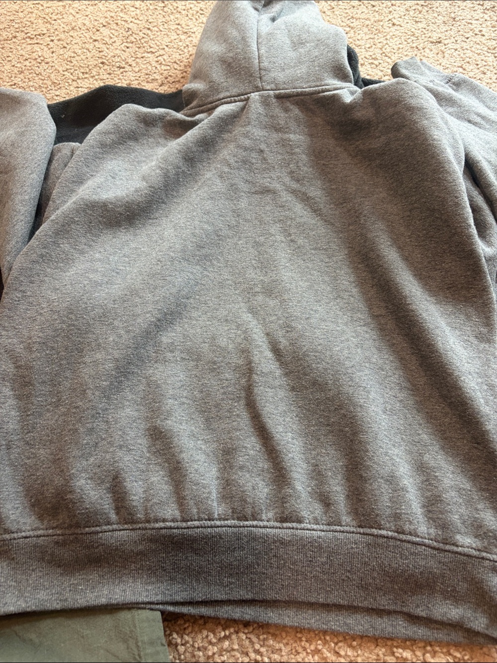 B70 Volcom Youth Large Grey Pullover Hoodie, some pilling - Picture 5 of 5